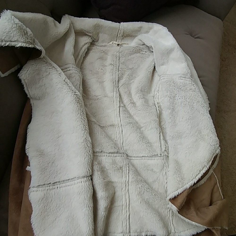 Jacket - Picture 3 of 3
